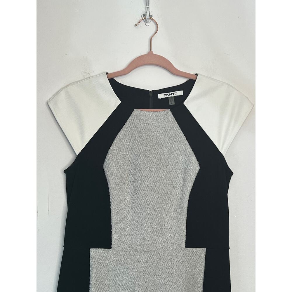 DKNY B & W Color Block Sleeveless Faux Leather Cap Sleeve Over Knee Dress Size 6